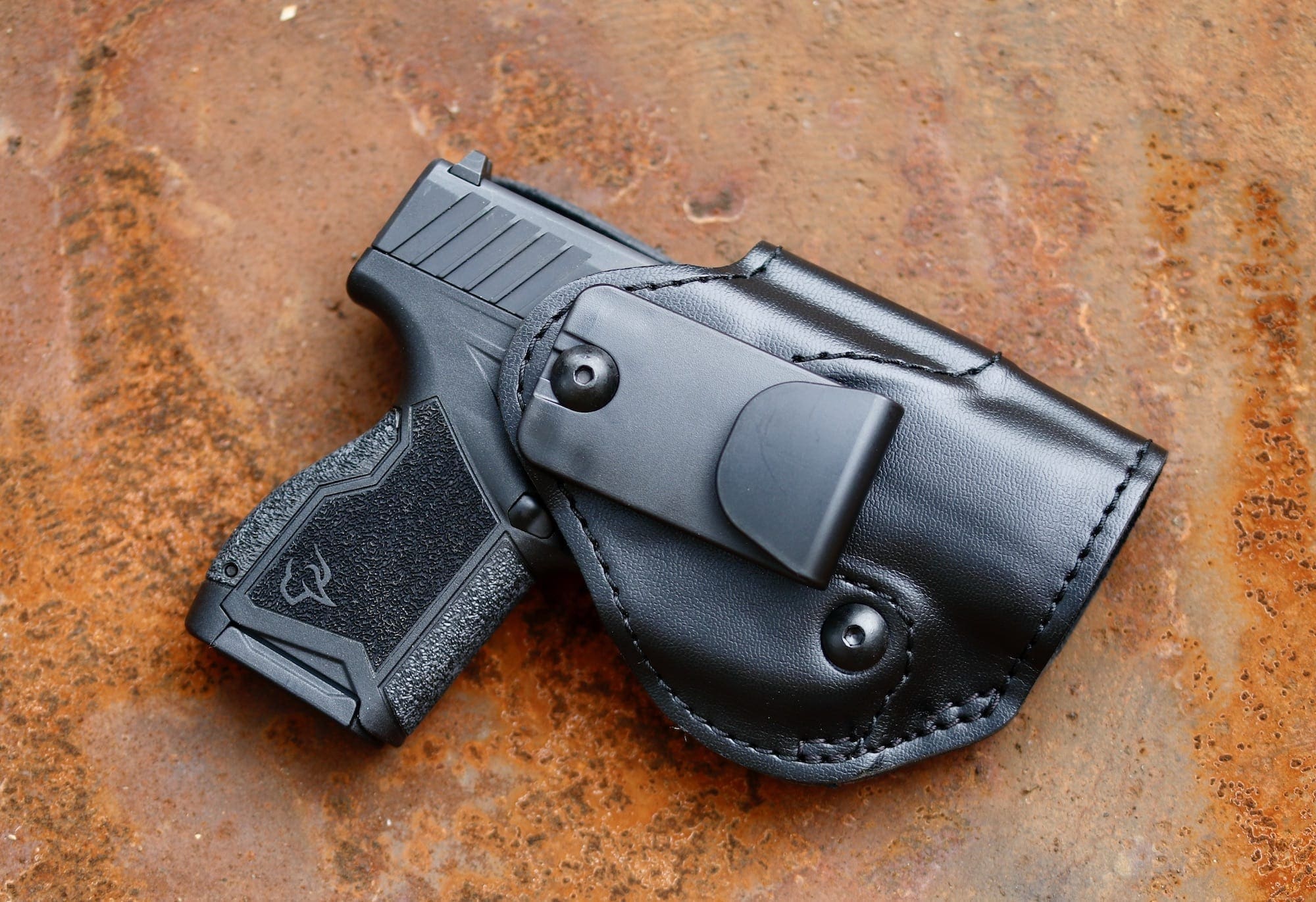 safariland-announces-holster-fits-for-the-new-taurus-gx4