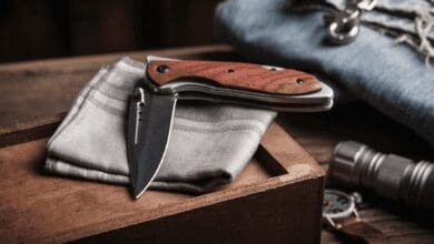 folding knife