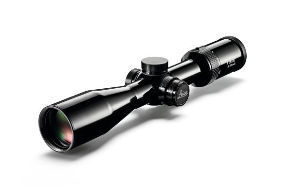 Optik premium dalam riflescope yang dipoles dengan tangan dan mengkilap: Leica Fortis Shiny menyempurnakan senapan mewah