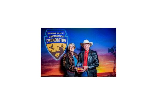 Larry and Brenda Potterfield Honored at Oklahoma Wildlife Conservation Foundation’s Call of the Wild Gala