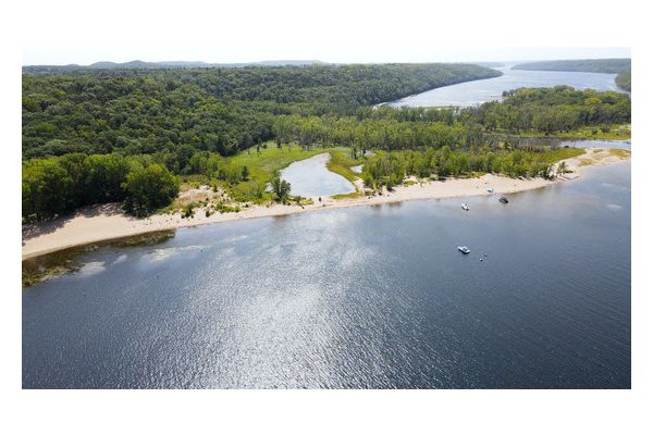 Governor Announces Outdoor Industry Award Winners; Wisconsin State Park System Honored