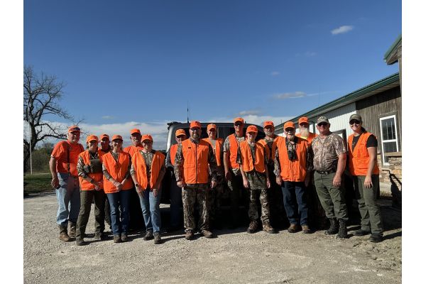 Missouri Governor’s Mentored Deer Hunt Inspires a New Generation of Adult Hunters Missouri Governor’s Mentored Deer Hunt Inspires a New Generation of Adult Hunters